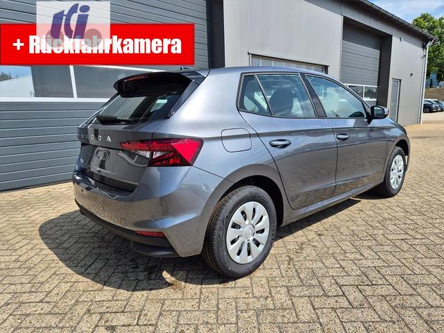 Skoda Fabia 1.0 TSI 115PS DSG Selection 5-türig Rückf.Kamera Parksensoren Sitzheizung Multifunktionslenkrad Klima Skoda-Radio Bluetooth Touchscreen Tempomat Nebelsch. Apple CarPlay + Android Auto 
