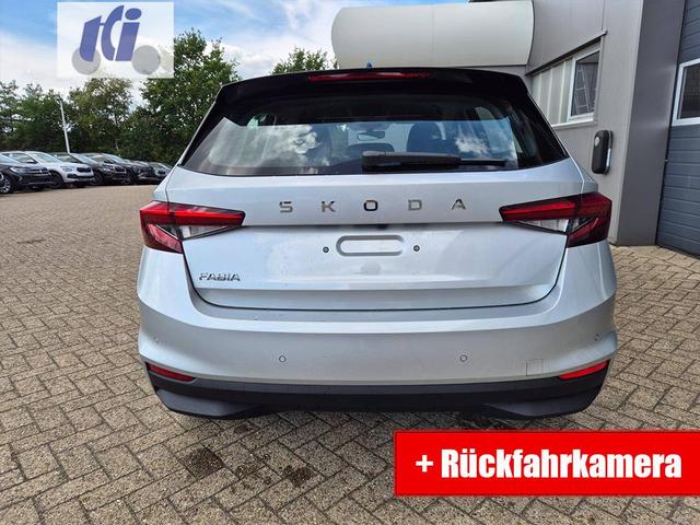 Skoda Fabia 1.0 TSI 115PS DSG Selection 5-türig Rückf.Kamera Parksensoren Sitzheizung Multifunktionslenkrad Klima Skoda-Radio Bluetooth Touchscreen Tempomat Nebelsch. Apple CarPlay + Android Auto 