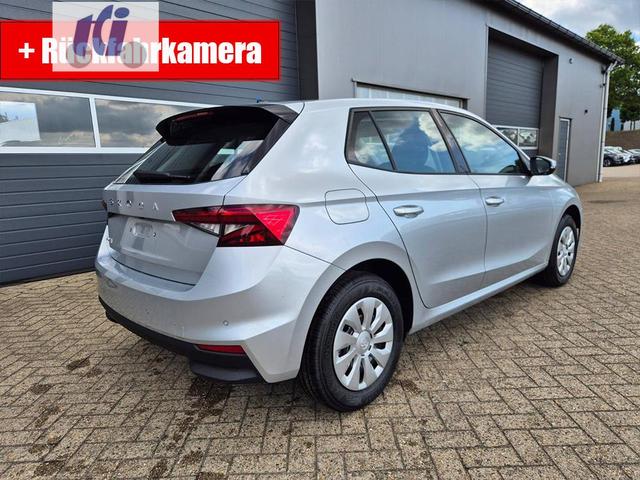 Skoda Fabia 1.0 TSI 115PS DSG Selection 5-türig Rückf.Kamera Parksensoren Sitzheizung Multifunktionslenkrad Klima Skoda-Radio Bluetooth Touchscreen Tempomat Nebelsch. Apple CarPlay + Android Auto 