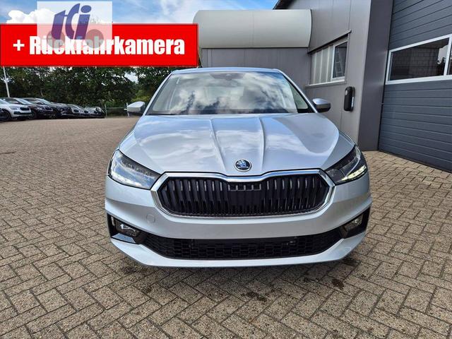 Skoda Fabia 1.0 TSI 115PS DSG Selection 5-türig Rückf.Kamera Parksensoren Sitzheizung Multifunktionslenkrad Klima Skoda-Radio Bluetooth Touchscreen Tempomat Nebelsch. Apple CarPlay + Android Auto 
