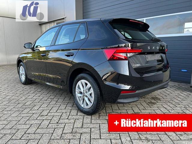 Skoda Fabia 1.0 TSI 115PS DSG Selection 5-türig 15"LM Rückf.Kamera Parksensoren Sitzheizung Multifunktionslenkrad Klima Skoda-Radio Bluetooth Touchscreen Tempomat Nebelsch. Apple CarPlay + Android Auto 