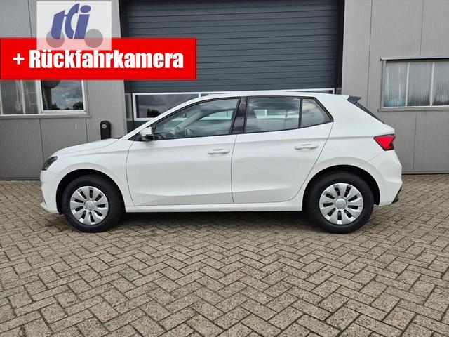 Skoda Fabia 1.0 TSI 115PS DSG Selection 5-türig Rückf.Kamera Parksensoren Sitzheizung Multifunktionslenkrad Klima Skoda-Radio Bluetooth Touchscreen Tempomat Nebelsch. Apple CarPlay + Android Auto 