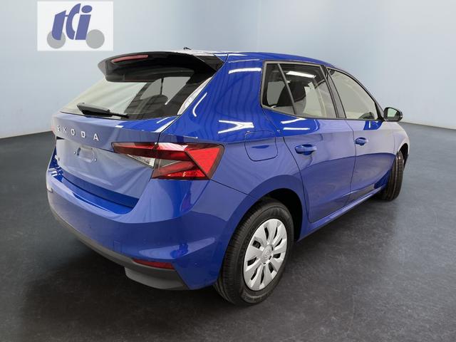 Die Fahrzeugbilder dienen der Illustration und können vom Original abweichen.