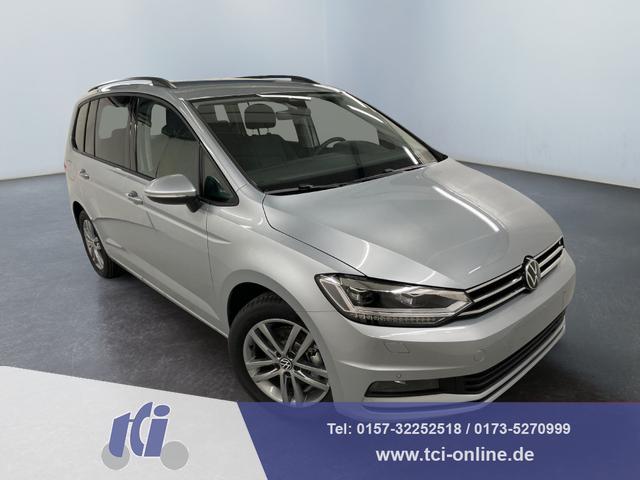 Volkswagen Touran - Comfortline Edition 1.5 TSI EVO ACT 150PS/110kW DSG7 2025 +Navi +AppConnect +17" Salvador +LED +RFK