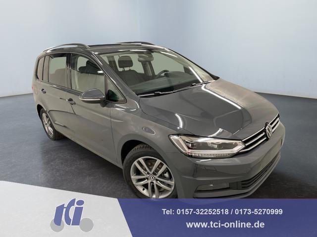 Volkswagen Touran - Comfortline Edition 1.5 TSI EVO ACT 150PS/110kW DSG7 2025 +Navi +AppConnect +17" Salvador +LED +RFK