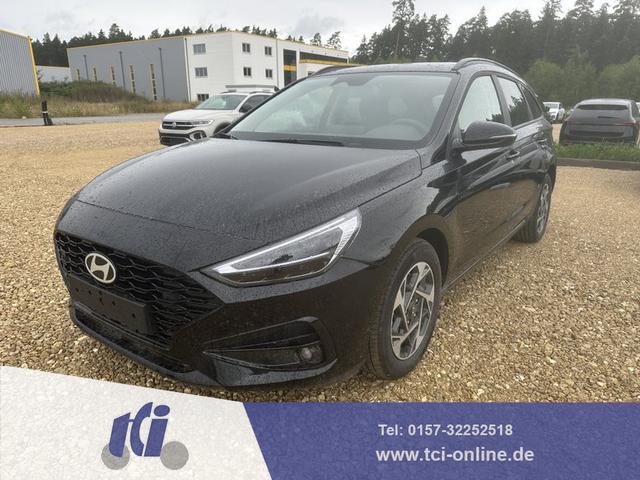 Hyundai i30 Kombi - Family 1.5 T-GDI 7-Gang-DSG