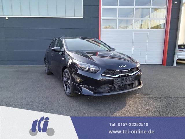 Kia Ceed - Silver 1.5 T-GDI 6-Gang