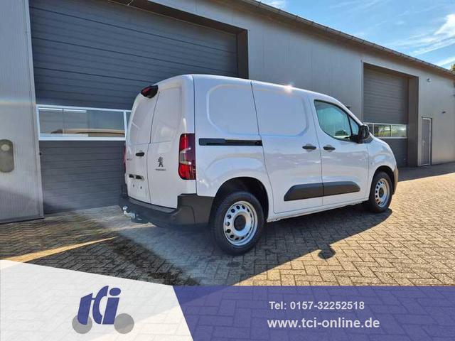 Peugeot Partner - Premium L1 1.5 BlueHDI 102PS 2-Sitzer AHK Klima Radio Apple CarPlay Android Auto Bluetooth DAB PDC v+h Rückf.Kamera Tempomat Ganzj.Reifen