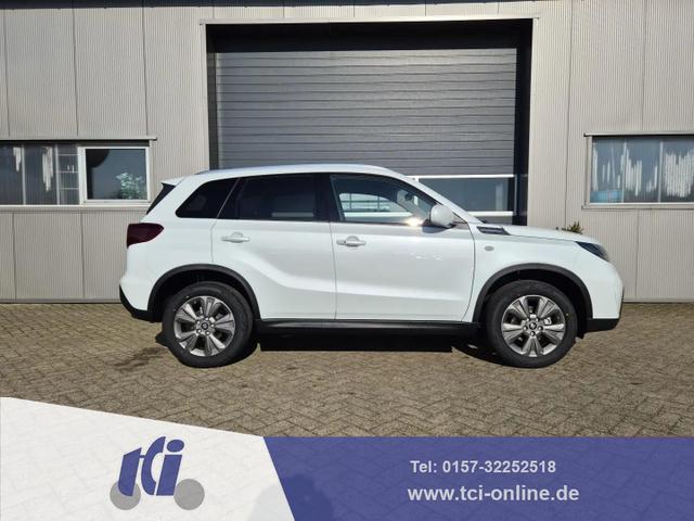 Suzuki Vitara - Comfort 129PS Hybrid 1.4 Boosterjet Navi Klimaautomatik Sitzheizung ACC PDC Rückf.Kamera Suzuki-Radio Apple CarPlay Android Auto Touchscreen 2xKeyless 17-LM