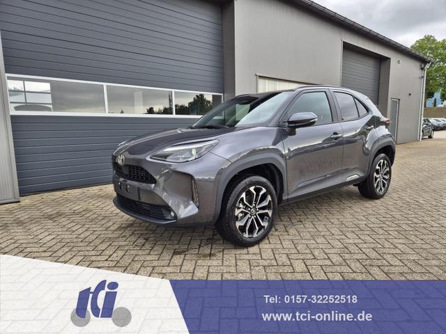 Toyota Yaris Cross - 1.5VVT-iE 130PS Automatik Teamplayer Klimaautomatik Sitzheizung Lenkradheizung PDC v+h Rückf.Kamera 17-LM abged.Scheiben 2xKeyless DAB+ Bluetooth Touchscreen Apple CarPlay Android Auto