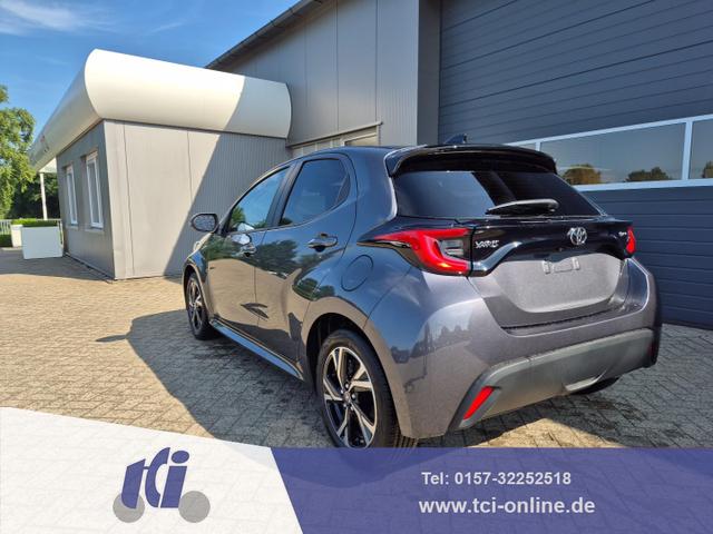 Toyota Yaris - 1.5VVT-iE 116PS Automatik Teamplayer Klimaautomatik Sitzheizung Lenkradheizung Rückf.Kamera 16-LM abged.Scheiben 2xKeyless DAB+ Bluetooth Touchscreen Apple CarPlay Android Auto ACC