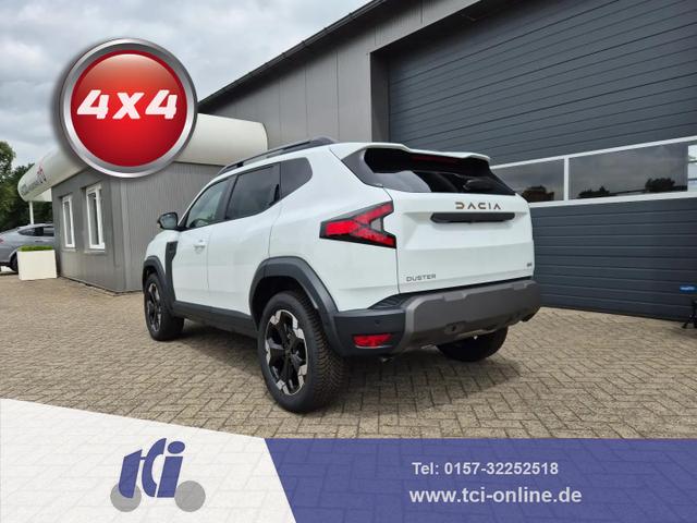 Dacia Duster - Extreme 4x4 130PS 1.2 TCe 4x Kamera Lenkradheizung Sitzheizung Klimaautomatik Teil-Leder elektr.Parkbremse Bluetooth Apple Carplay Android Auto PDC v+h 2xKeyless 18-LM Ganzj.Reifen