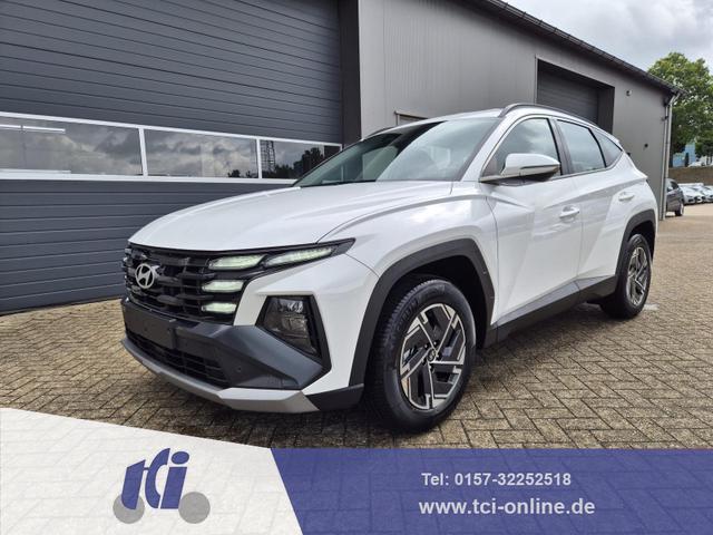 Hyundai TUCSON - 1.6 T-GDI 160PS Sitzheizung Lenkradheizung Klimaautomatik Navi 12,3"-Touchscreen DAB+ wireless Apple CarPlay + Android Auto PDC v+h Rückf.Kamera 2xKeyless 17-LM