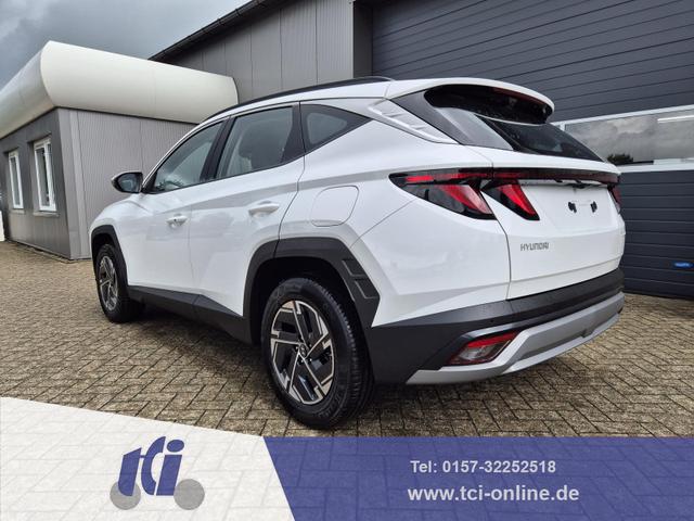 Hyundai TUCSON - 1.6 T-GDI 160PS Sitzheizung Lenkradheizung Klimaautomatik Navi 12,3"-Touchscreen DAB+ wireless Apple CarPlay + Android Auto PDC v+h Rückf.Kamera 2xKeyless 17-LM