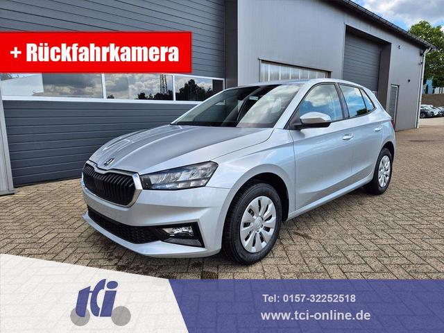 Skoda Fabia - 1.0 TSI 115PS DSG Selection 5-türig Rückf.Kamera Parksensoren Sitzheizung Multifunktionslenkrad Klima Skoda-Radio Bluetooth Touchscreen Tempomat Nebelsch. Apple CarPlay + Android Auto