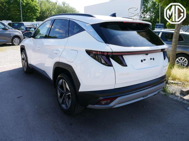 Hyundai TUCSON GO Plus 1.6 T-GDi HEV 4WD AT *PDC*RFK*NAVI*SHZ*LED*DAB*KLIMA*FRONT ASSIST* 