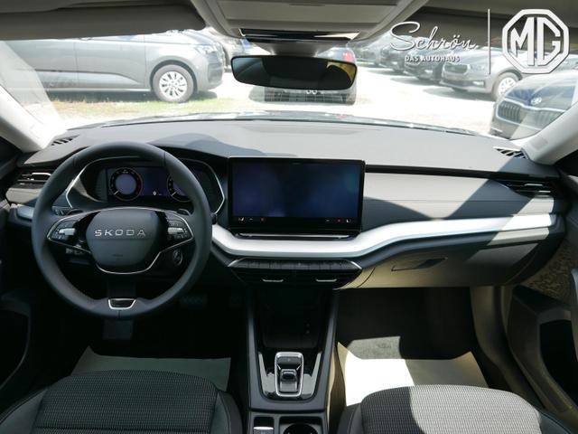 Skoda Octavia Combi Selection 2.0 TDI DSG Selection*PDC*LED*SHZ*NAVI*VIRTUALCOCKPIT*CARPLAY*KEYLESS-GO* 