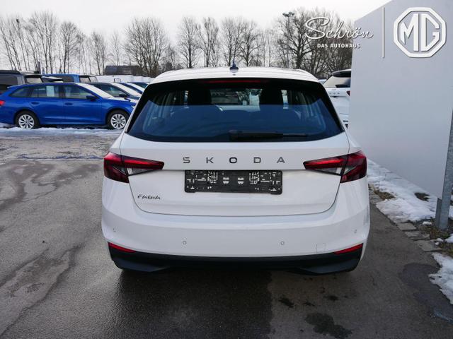 Skoda Fabia Selection 1.0 TSI *NAVI-&Uuml;BER-SMARTLINK*PDC-HI*LED*SHZ*KLIMA*RADIO 