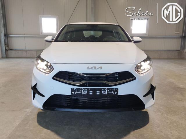 Kia / Ceed Sportswagon / Weiß / / / 