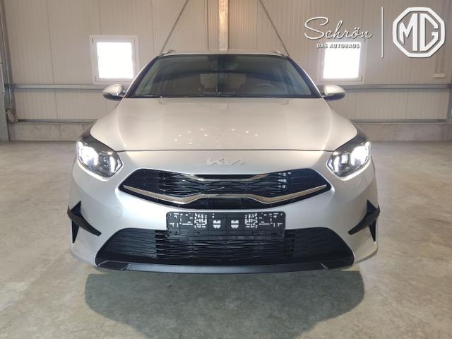 Kia / Ceed Sportswagon / Silber / / / , Beispielbilder, ggf. teilweise mit Sonderausstattung