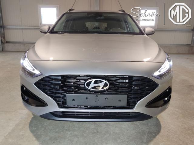 Hyundai / i30 Kombi / Silber / / / , Beispielbilder, ggf. teilweise mit Sonderausstattung