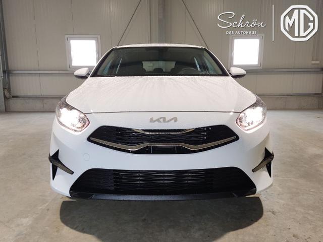 Kia / Ceed Sportswagon / Weiß / / / , Beispielbilder, ggf. teilweise mit Sonderausstattung