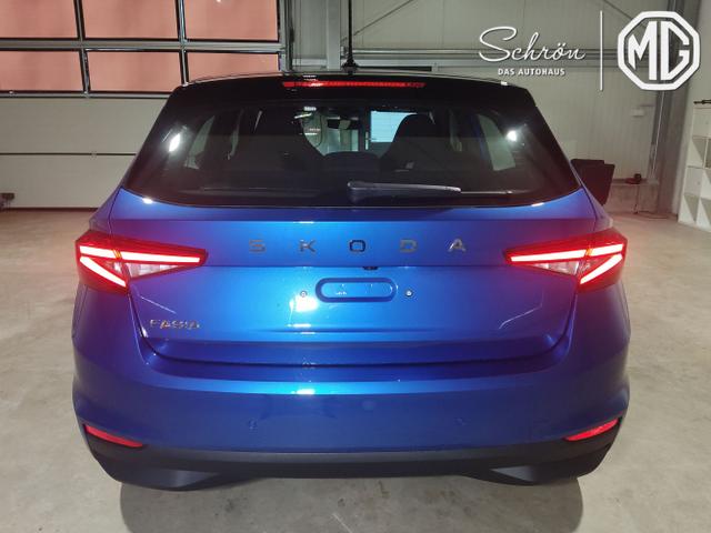 Skoda / Fabia / Blau / / / , Beispielbilder, ggf. teilweise mit Sonderausstattung