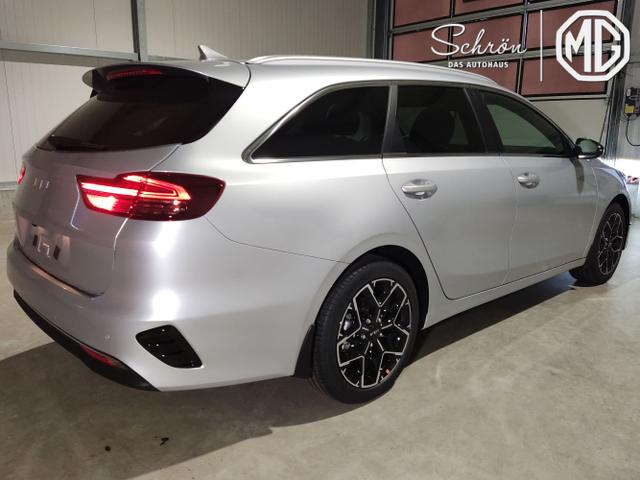 Kia / Ceed Sportswagon / Silber / / / 
