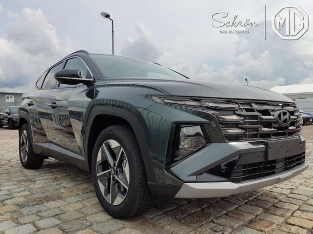 Hyundai / TUCSON / Grün / / / , Beispielbilder, ggf. teilweise mit Sonderausstattung