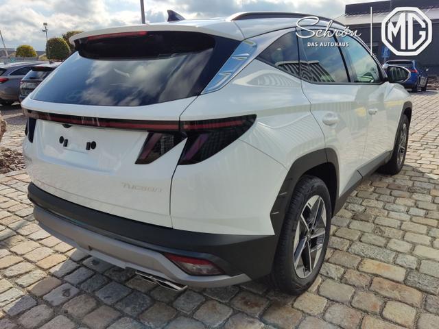 Hyundai / TUCSON / Weiß / / / , Beispielbilder, ggf. teilweise mit Sonderausstattung