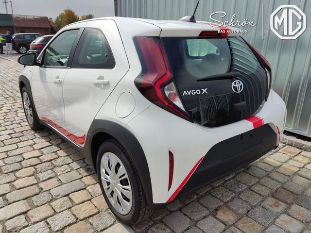 Toyota / Aygo X / Weiß / / / 