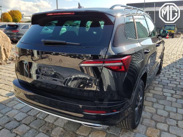 Skoda / Karoq / Schwarz / / / , Beispielbilder, ggf. teilweise mit Sonderausstattung