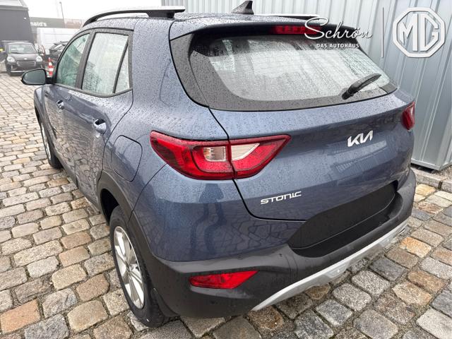 Kia / Stonic / Blau / / / , Beispielbilder, ggf. teilweise mit Sonderausstattung