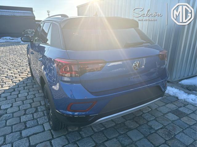 Volkswagen / T-Roc / Blau / / / , Beispielbilder, ggf. teilweise mit Sonderausstattung
