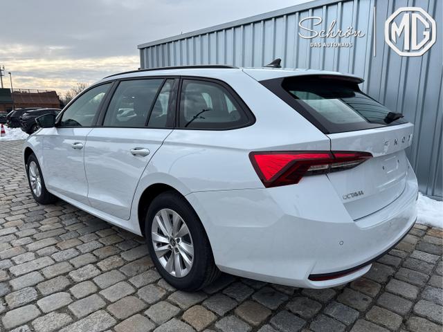 Skoda / Octavia Combi / Wei&szlig; / / / , Beispielbilder, ggf. teilweise mit Sonderausstattung