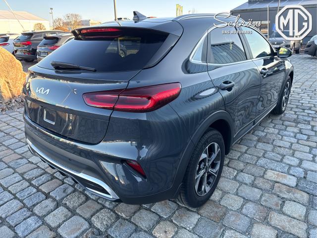 Kia / XCeed / Grau / / / , Beispielbilder, ggf. teilweise mit Sonderausstattung