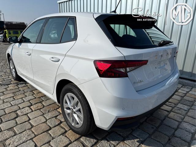 Skoda / Fabia / Wei&szlig; / / / , Beispielbilder, ggf. teilweise mit Sonderausstattung