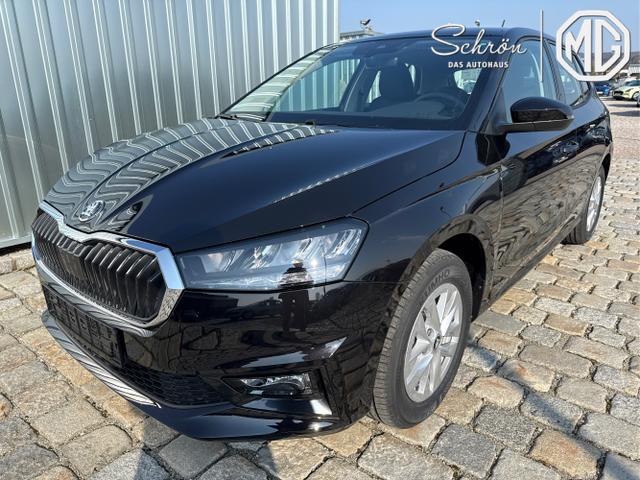 Skoda Fabia - Sondermodell 130 Jahre Selection Plus 1.0 TSI 85kW/116 PS -DSG-AppleCarPlay-AndroidAuto-LED-PDC-Kamera-Winterpaket-Sitzheizung-DAB-Klima-Tempomat-ALU 15"-Sofort verf&uuml;gbar