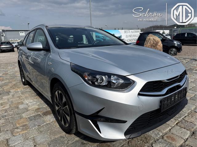 Kia / Ceed / Silber / / / , Beispielbilder, ggf. teilweise mit Sonderausstattung