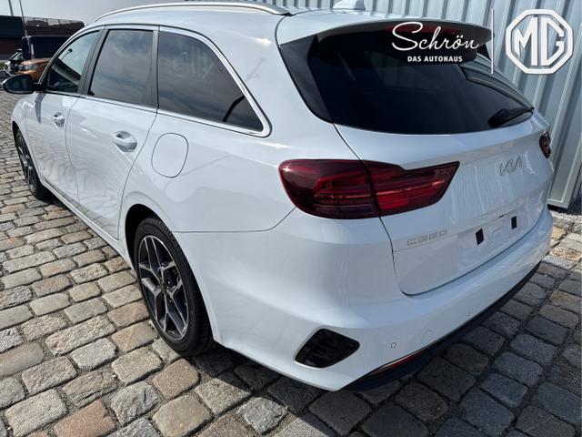 Kia / Ceed / Wei&szlig; / / / , Beispielbilder, ggf. teilweise mit Sonderausstattung