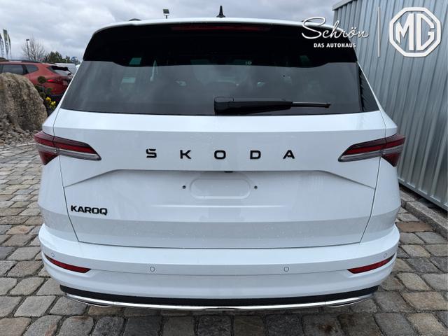 Skoda / Karoq / Wei&szlig; / / / , Beispielbilder, ggf. teilweise mit Sonderausstattung