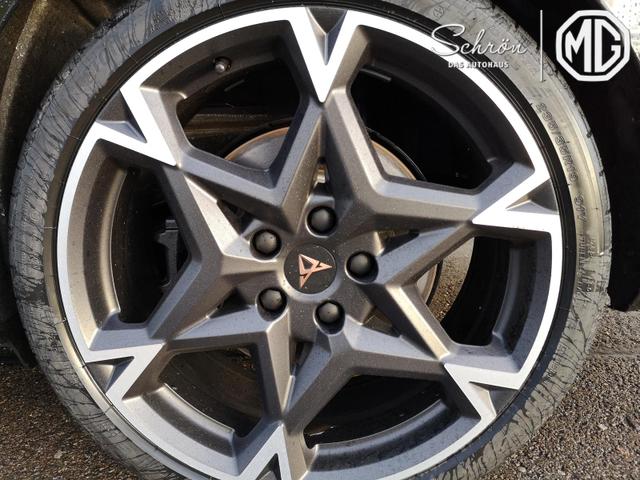 Cupra Leon Sportstourer 2.0 TSI 245 kW 4Drive VZ Kombi 2.0TSI DSG 4x4 AHK GV5 LED el. Hk Pano Navi Sound 