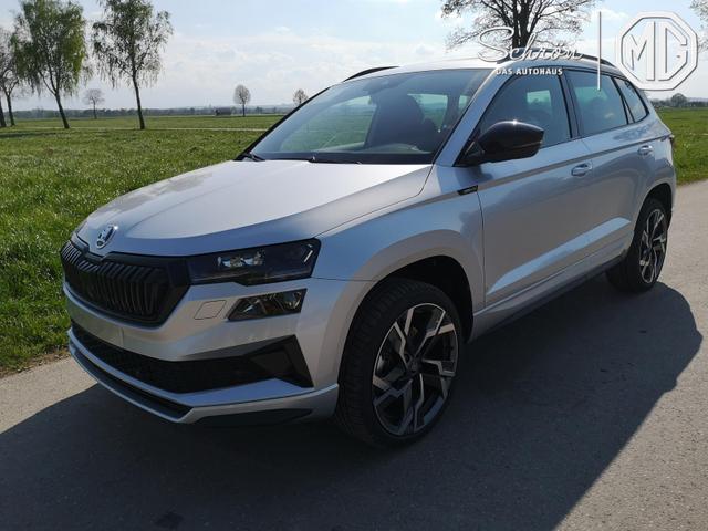 Skoda Karoq - Sportline 2.0TDI DSG AHK Matrix Pano Sound Leder 19 Zoll