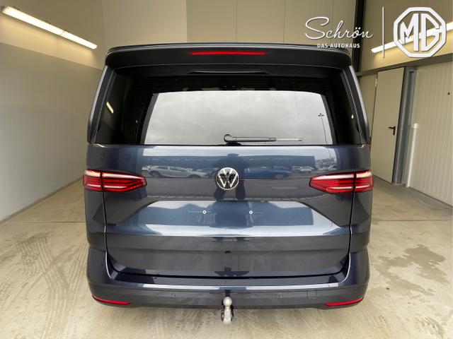 Volkswagen / T7 Multivan / Hellblau / / / TDI AHK+Navi
