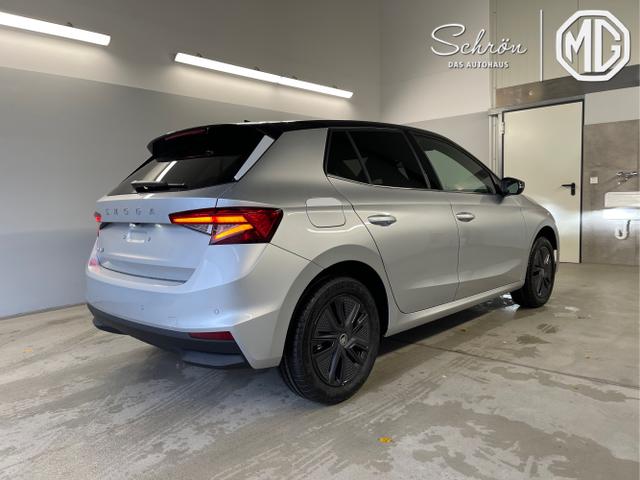 Skoda / Fabia / Blau / / / Selection 115PS DSG Dynamic+Kamera+Kessy+Alu16+Sitzheiz+Climatronic+PDCvo+hi 