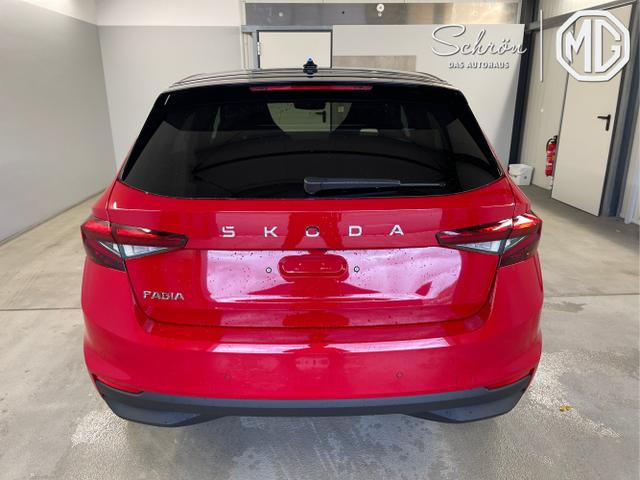 Skoda / Fabia / Rot / / / Selection 115PS DSG Dynamic+Kamera+Kessy+Alu16+Sitzheiz+Climatronic+PDCvo+hi 