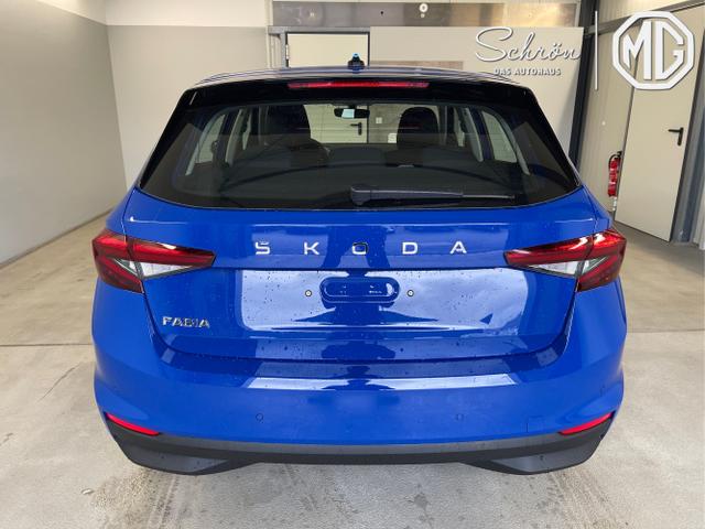 Skoda / Fabia / Blau / / / 95PS Sitzheizung+4 Jahre Garantie