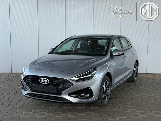 Hyundai i30 - GO 1.5 DPI / Sitz + Lenkradh./ LED Navi Tempomat Alu16 PDC V.&H.m.Kamera