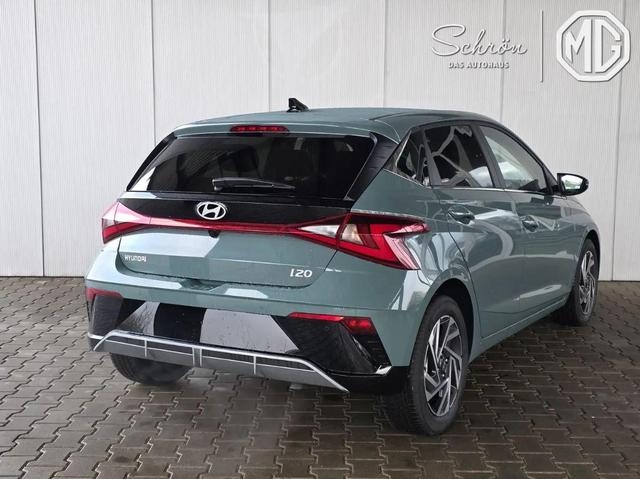 Hyundai i20 Comfort 1.2 MPI / Sitz + Lenkradheizung Navi Tempomat PDC Kamera Alu 16" *Frei Haus geliefert, ab der 2. Bestellung* 