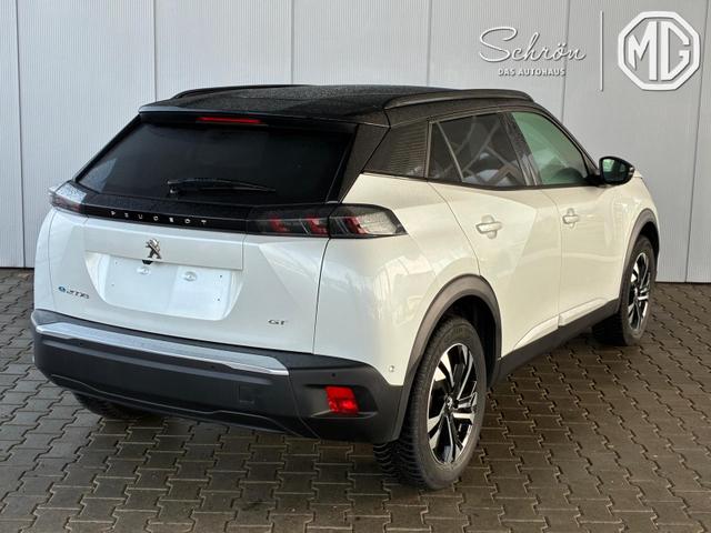 Peugeot e-2008 GT / LED Navi PDC V&H + Kamera Tempomat Teilleder Alu 17" 